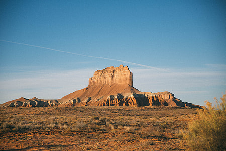 valley during daytime thumbnail