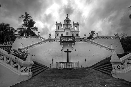 greyscale photo of church thumbnail