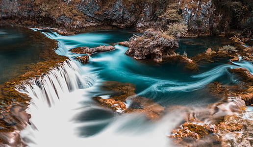 waterfall illustration thumbnail