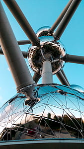 worms eye view photography of atomium landmark thumbnail