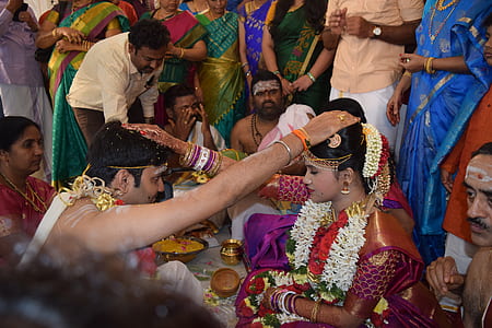 bride and groom doing the wedding ceremony thumbnail