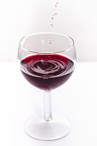 red wine in wineglass thumbnail