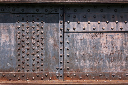 black steel gate thumbnail
