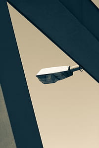 reflection of white lamp thumbnail
