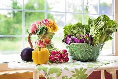 assorted vegetable display thumbnail