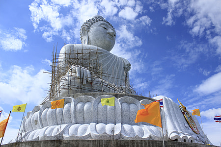 gray statue during daytime thumbnail