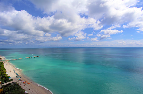 Atlantic Ocean, Sunny Isles Beach thumbnail