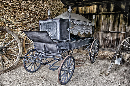 black carriage illustration thumbnail