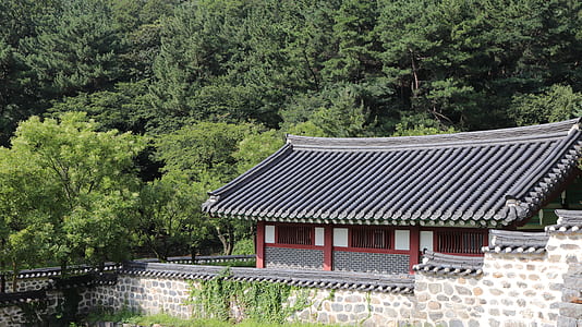 black concrete roof thumbnail