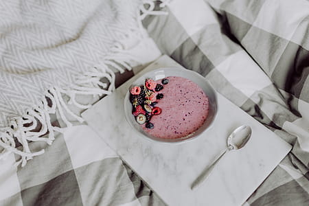 Bowl with yoghurt, gingerbread and fruit thumbnail