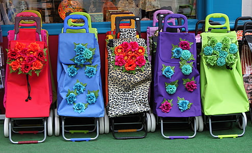 multicolored loungers thumbnail