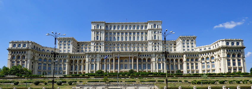 white mansion during daytime thumbnail