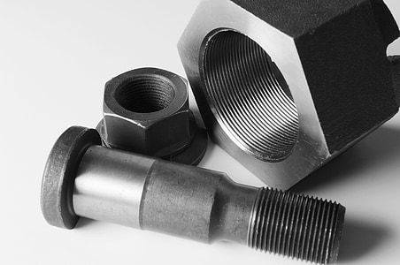 grayscale photo of sucket log thumbnail
