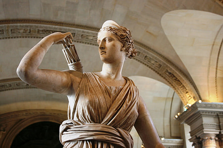woman with arrow white statue thumbnail