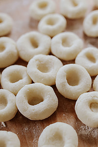 Polish Silesian Dumplings (Kluski Śląskie) thumbnail