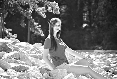 grayscale photo of woman wearing t-shirt thumbnail
