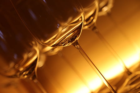 clear wine glass lot thumbnail