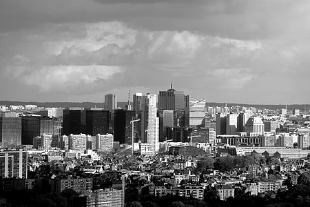 Black and white cityscape skyline in Brussels, Belgium thumbnail