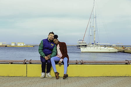 Man and Woman Sitting thumbnail