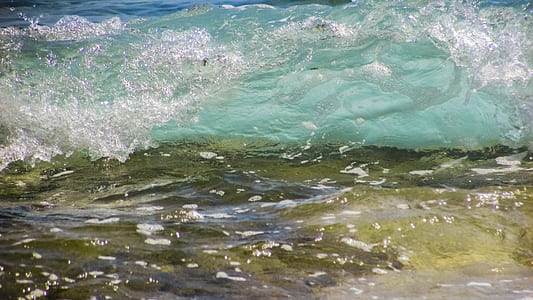 ocean waves thumbnail