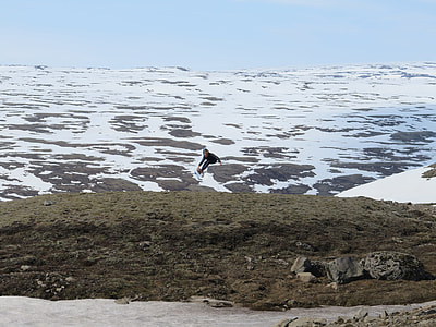 man surfing in the wave thumbnail