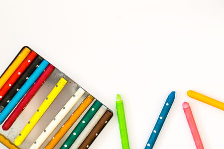Assorted Crayons thumbnail