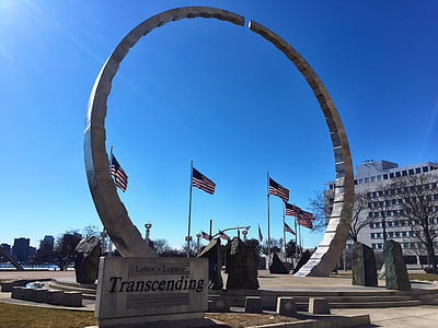 low angle photography Transcending landmark thumbnail