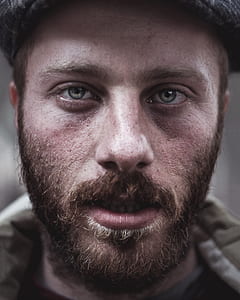 man wearing beret thumbnail