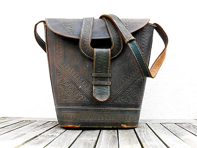 gray leather tote bag thumbnail