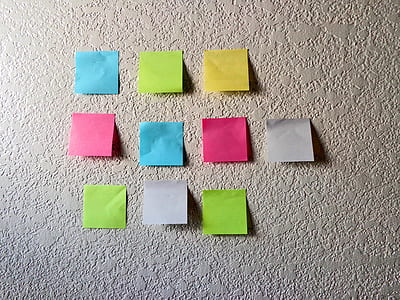 assorted-color stickey notes lot thumbnail