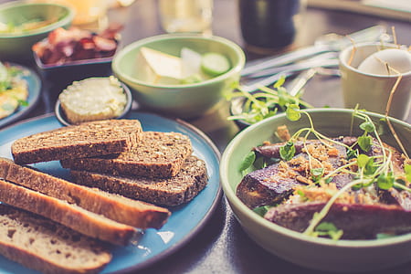 green and blue plate and bowl thumbnail