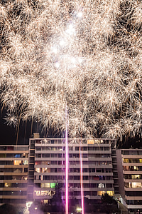 fireworks in the sky thumbnail