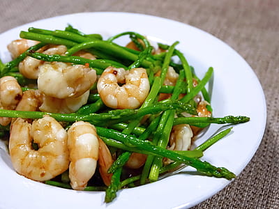 fried asparagus and shrimps thumbnail
