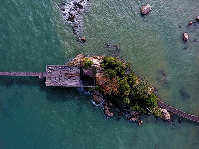 aerial photograph of bridge thumbnail