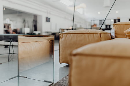 Come up of Modern & Contemporary Tan Leather Sofa thumbnail