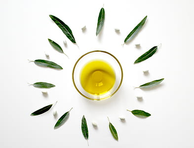 olive oil in clear glass cup thumbnail