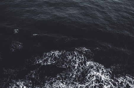 ocean wave during day time thumbnail