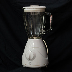 white blender thumbnail
