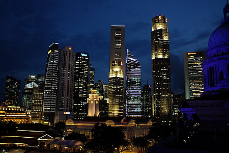 skyscrapers at night thumbnail
