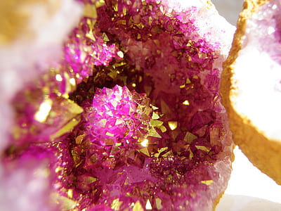 pink and gold geode in close-up photography thumbnail