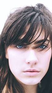 selective focus photography of woman thumbnail