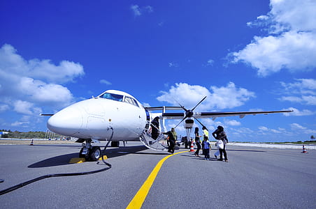 sky, people, clouds, airport thumbnail