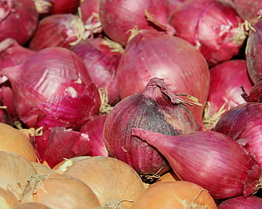 red onions thumbnail