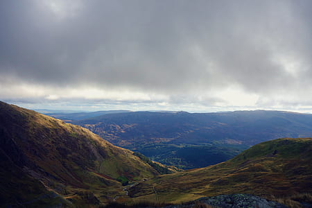 green and brown mountain range thumbnail