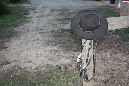 black cowboy hat thumbnail