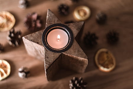 tealight on star-themed stand thumbnail