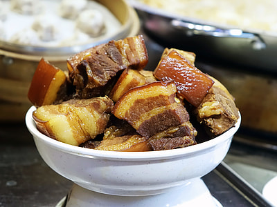 cooked meat in white ceramic bowl thumbnail