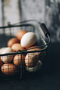 Metal wire basket with eggs thumbnail
