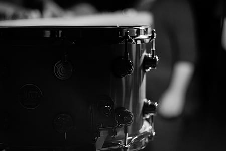grayscale photo of percussion drum thumbnail