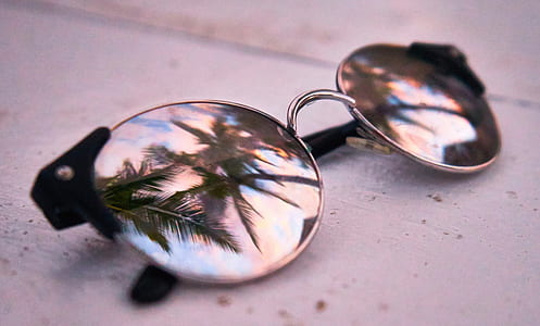silver-colored framed hippie sunglasses thumbnail